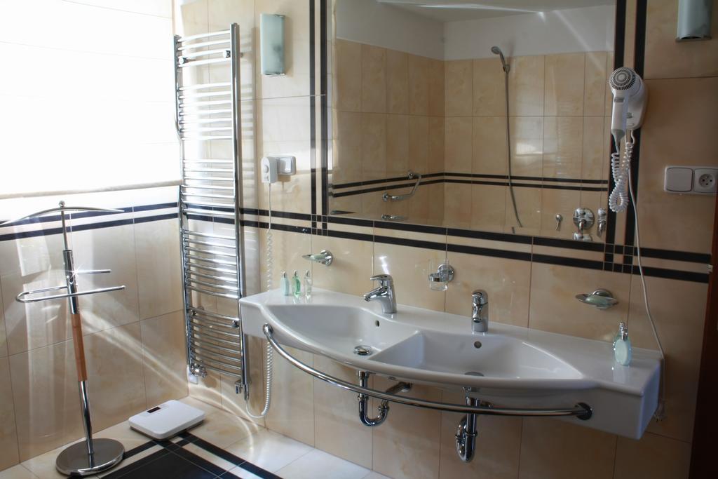 Wellness Hotel Harrachovka Zewnętrze zdjęcie